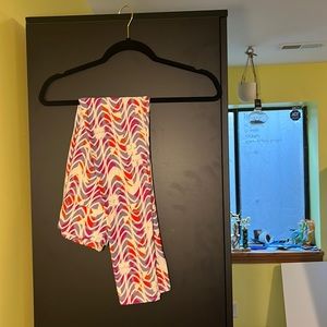 Fun, eye catching leggings. Great for many occasions.